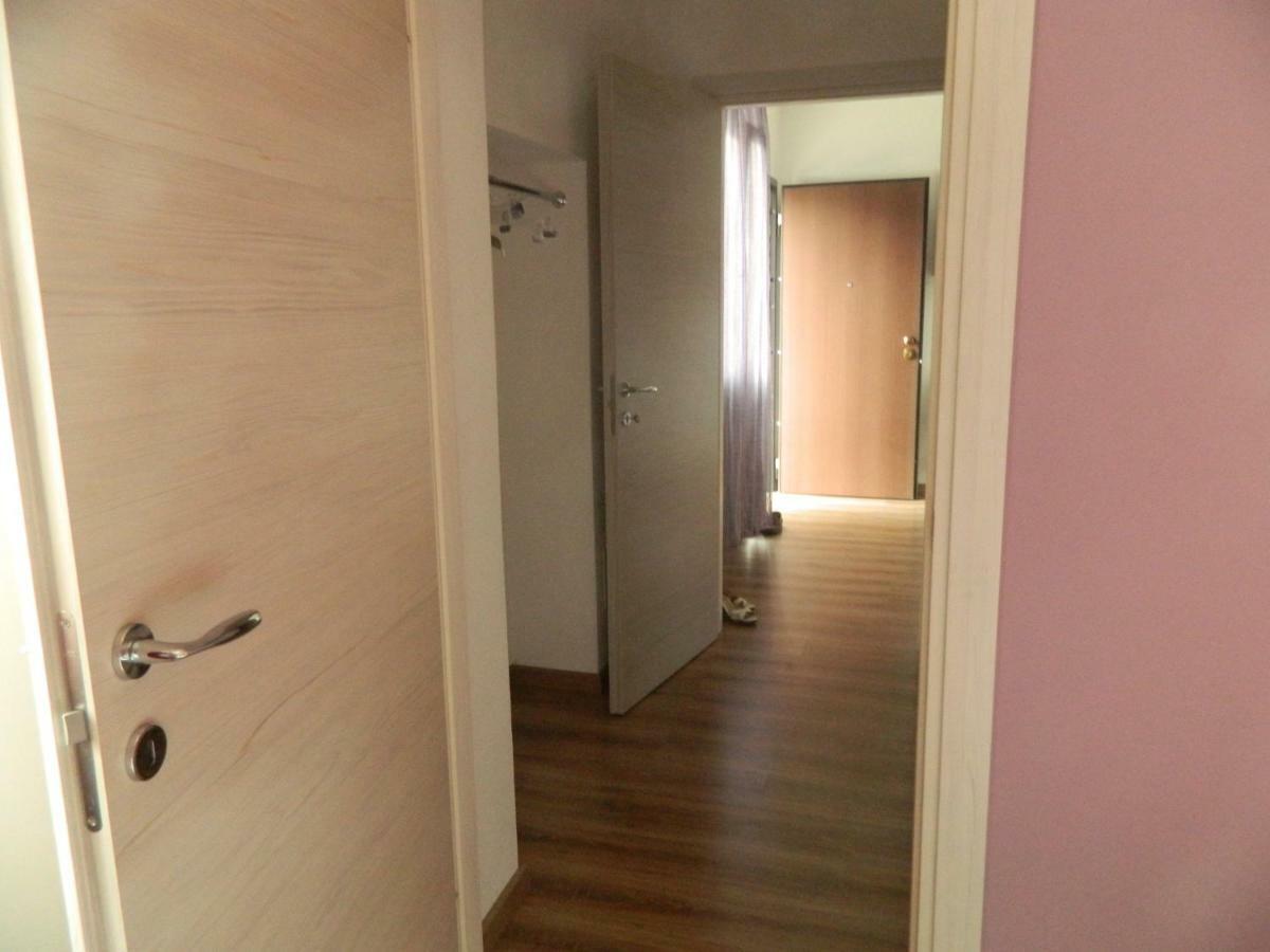 Appartamento Masha Como Mozzate Exterior photo